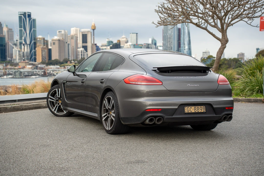 2016 Porsche 970 Panamera S - Image 7 of 31
