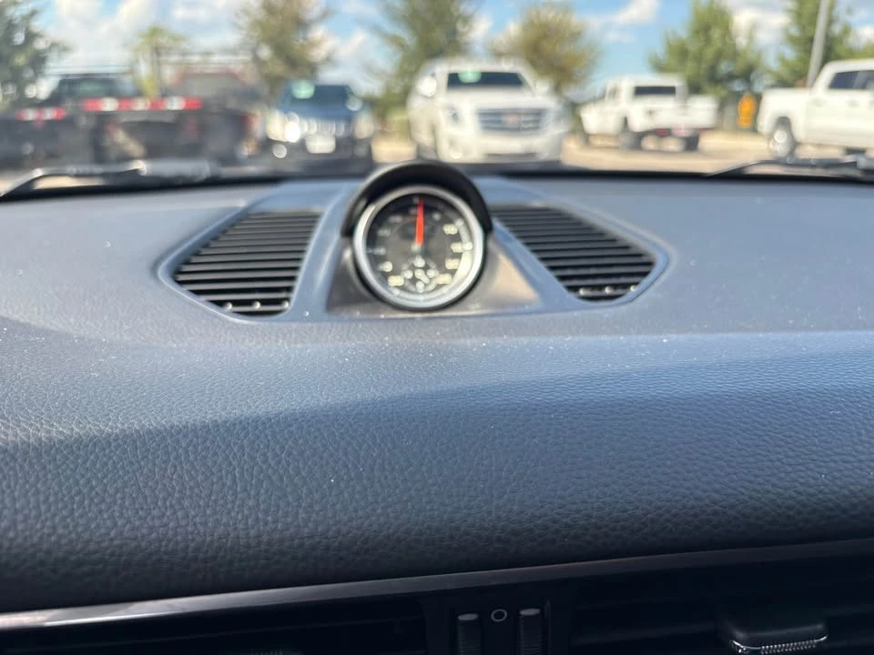 2016 Porsche Carrera GT - Image 10 of 11