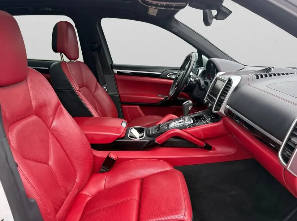 2016 Porsche 958 Cayenne S - Image 13 of 13
