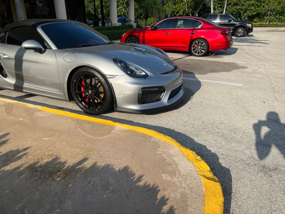 2016 Porsche 981 Boxster Spyder - Image 11 of 26