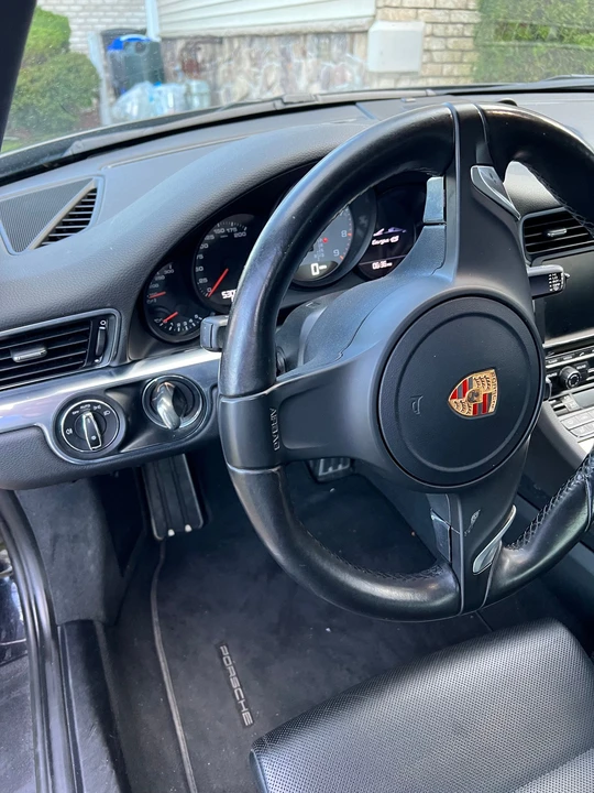 2016 Porsche 991 Targa 4 & 4S - Image 2 of 8