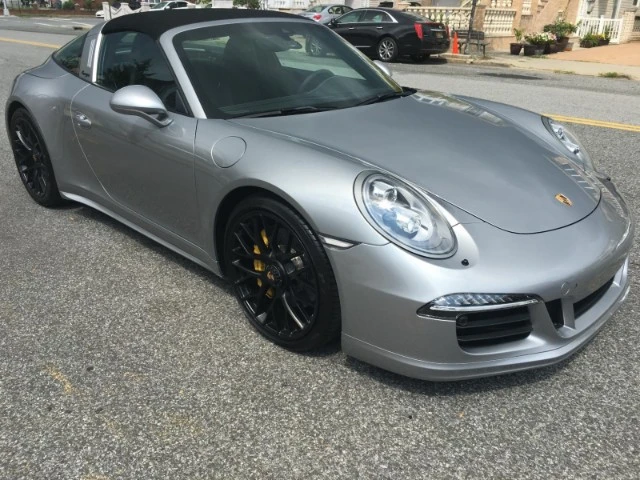 2016 Porsche 991 Targa 4 GTS - Image 3 of 3