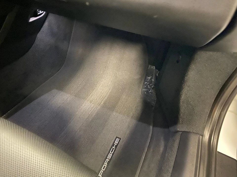 2016 Porsche 991 Targa 4 & 4S - Image 14 of 23