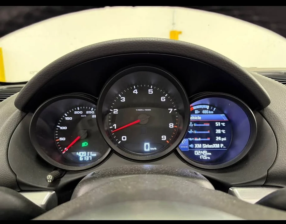 2016 Porsche 981 Boxster - Image 11 of 18