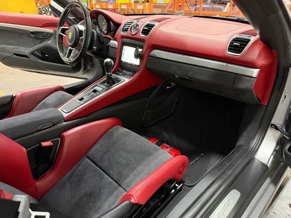 2016 Porsche 981 Boxster - Image 7 of 11