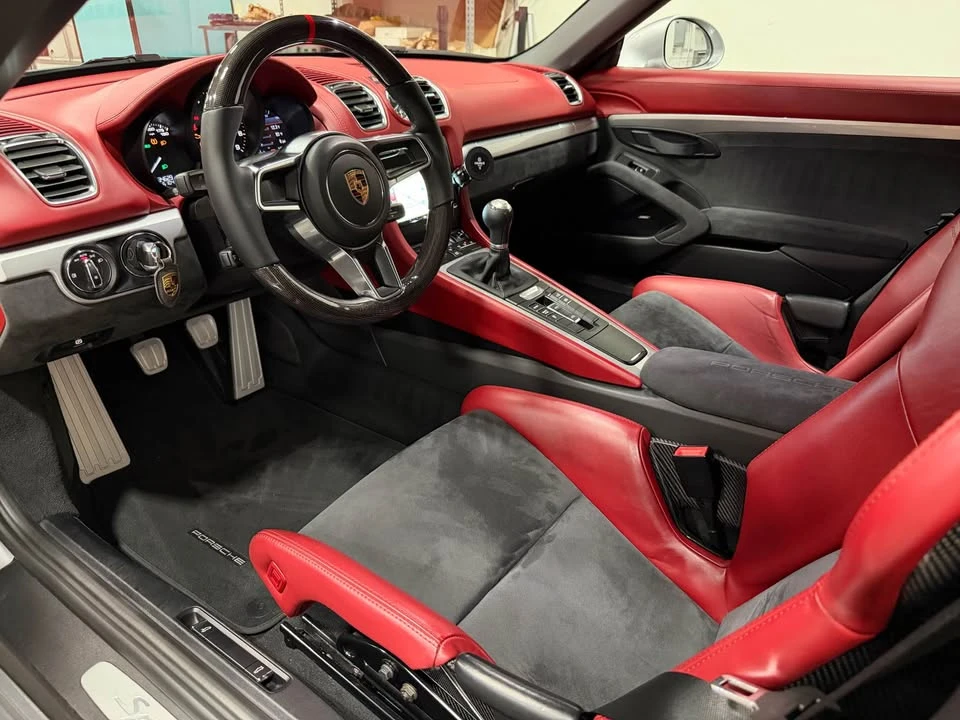 2016 Porsche 981 Boxster - Image 11 of 11