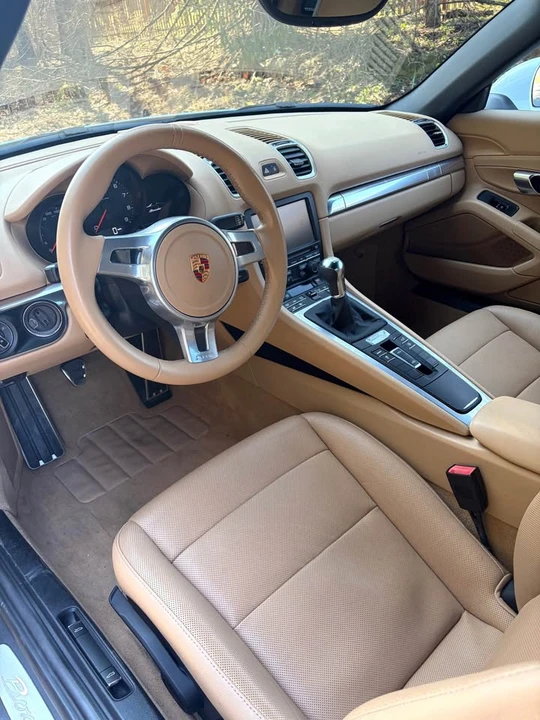 2016 Porsche 981 Boxster - Image 15 of 20