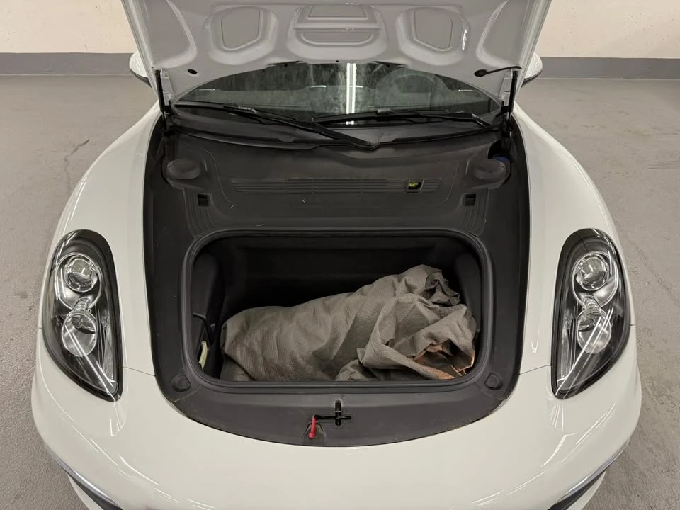 2016 Porsche 981 Boxster - Image 4 of 8