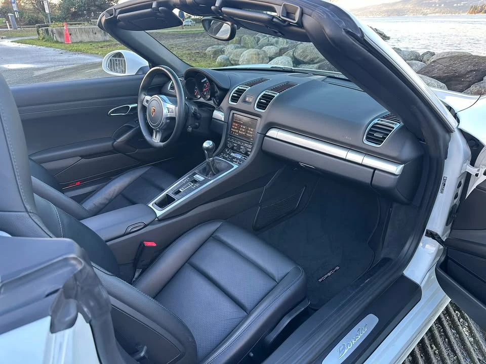 2016 Porsche 981 Boxster - Image 8 of 9