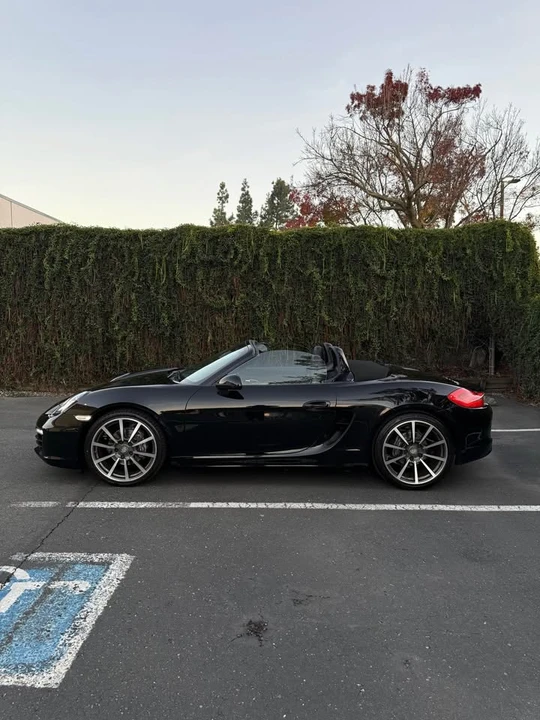 2016 Porsche 981 Boxster GTS - Image 2 of 15
