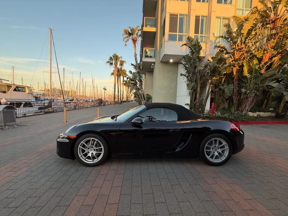 2016 Porsche 981 Boxster - Image 7 of 16