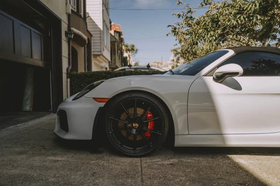 2016 Porsche 981 Boxster Spyder - Image 4 of 19