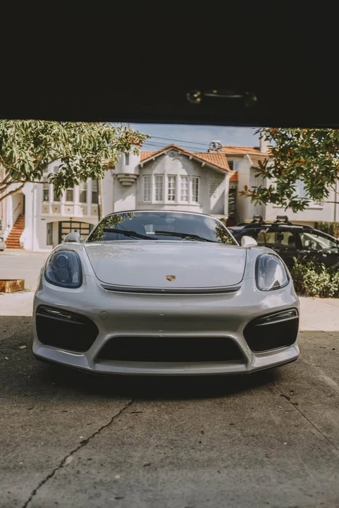 2016 Porsche 981 Boxster Spyder - Image 2 of 19