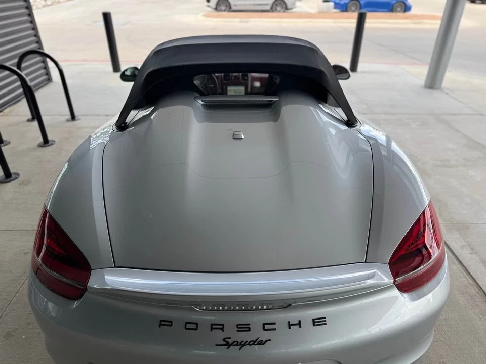 2016 Porsche 981 Boxster Spyder - Image 4 of 10