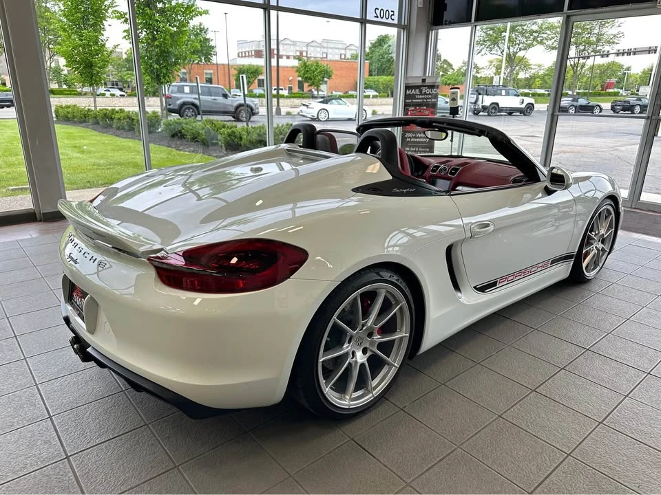 2016 Porsche 981 Boxster Spyder - Image 5 of 12