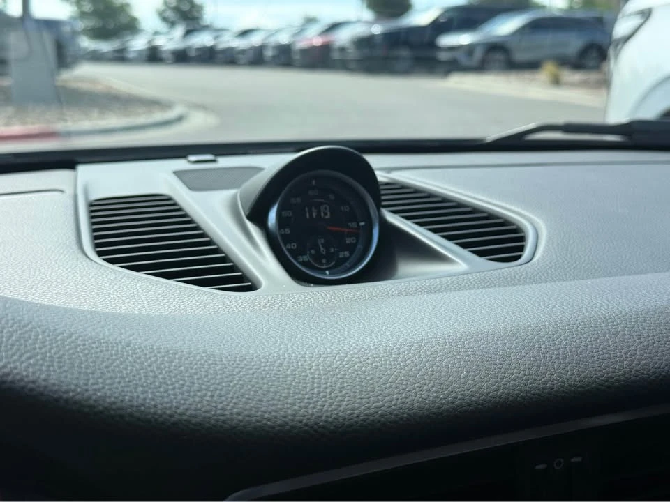 2016 Porsche 991 Carrera GTS - Image 10 of 13