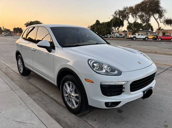2016 Porsche 958 Cayenne - Image 3 of 20