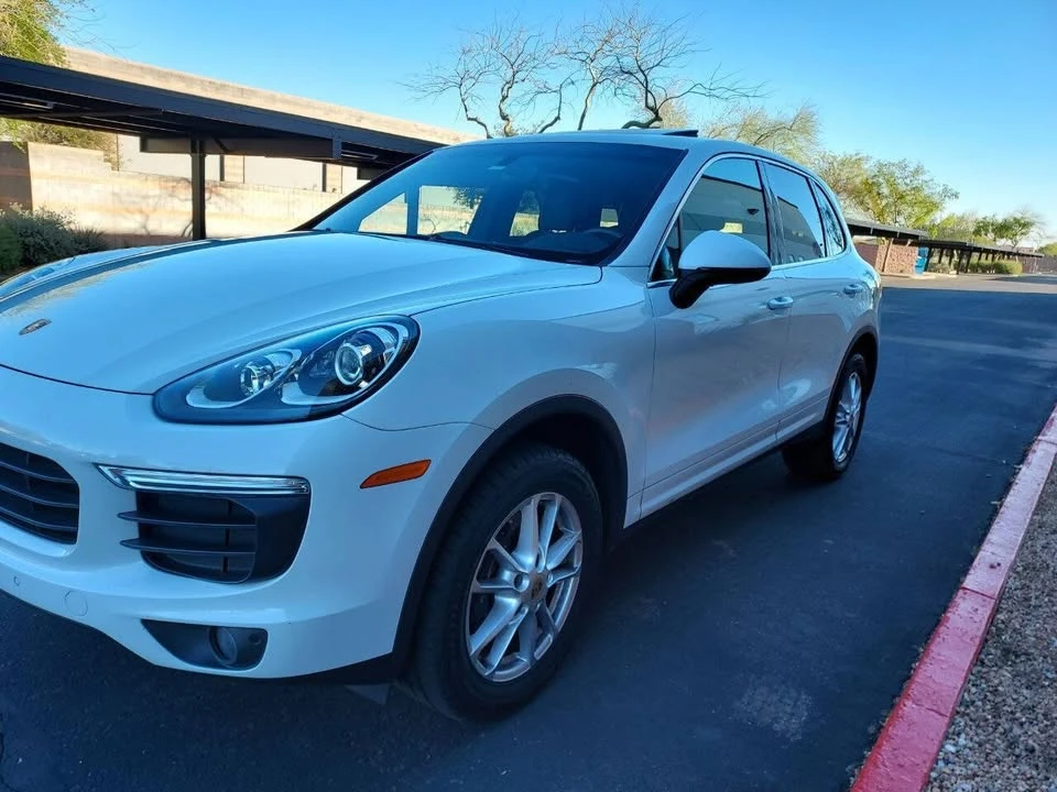 2016 Porsche 958 Cayenne - Image 11 of 20