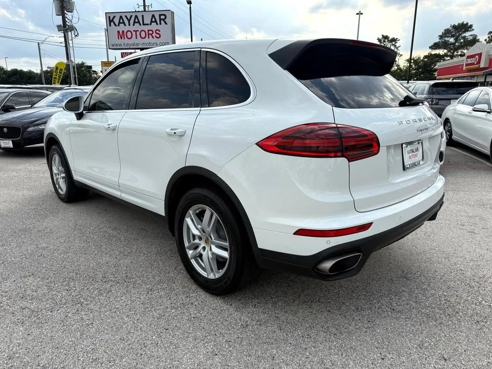 2016 Porsche 958 Cayenne - Image 4 of 20