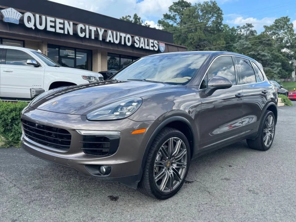 2016 Porsche 958 Cayenne - Image 2 of 20