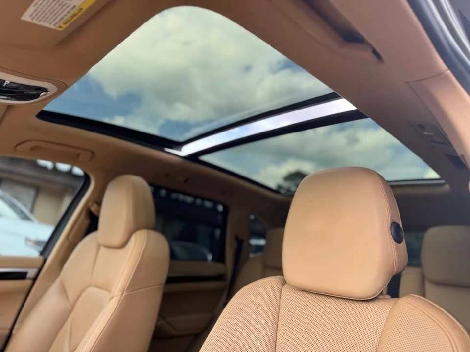 2016 Porsche 958 Cayenne - Image 18 of 20