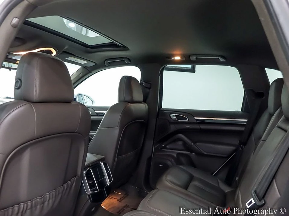 2016 Porsche 958 Cayenne - Image 19 of 21