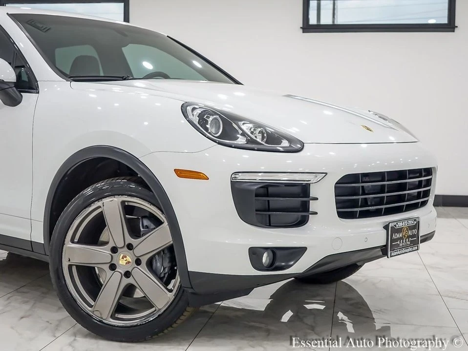 2016 Porsche 958 Cayenne - Image 9 of 19