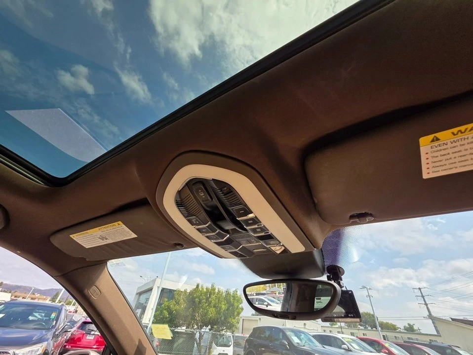 2016 Porsche 958 Cayenne - Image 12 of 19