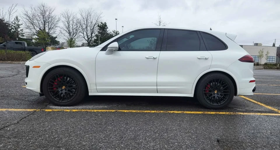 2016 Porsche 958 Cayenne Turbo - Image 9 of 9