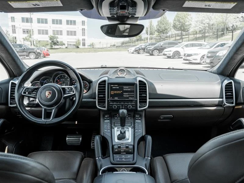 2016 Porsche 958 Cayenne Turbo - Image 2 of 9