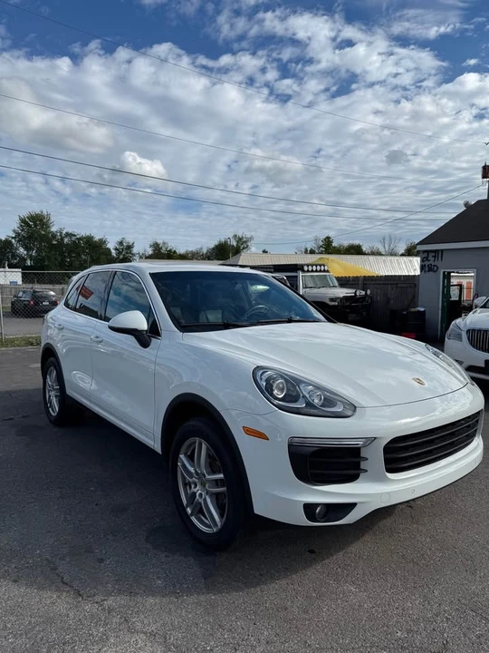 2016 Porsche 958 Cayenne - Image 3 of 5