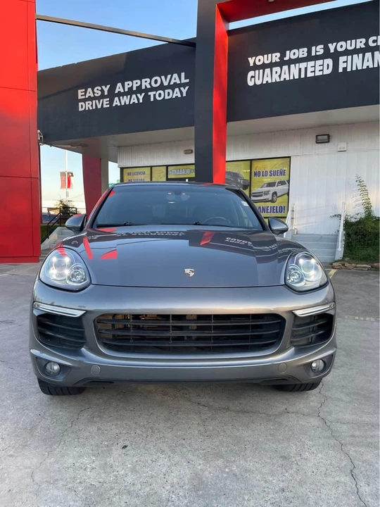 2016 Porsche 958 Cayenne - Image 8 of 16