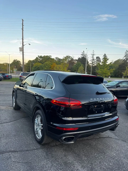 2016 Porsche 958 Cayenne - Image 11 of 19