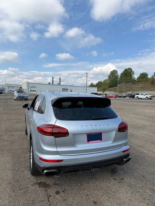 2016 Porsche 958 Cayenne - Image 4 of 15