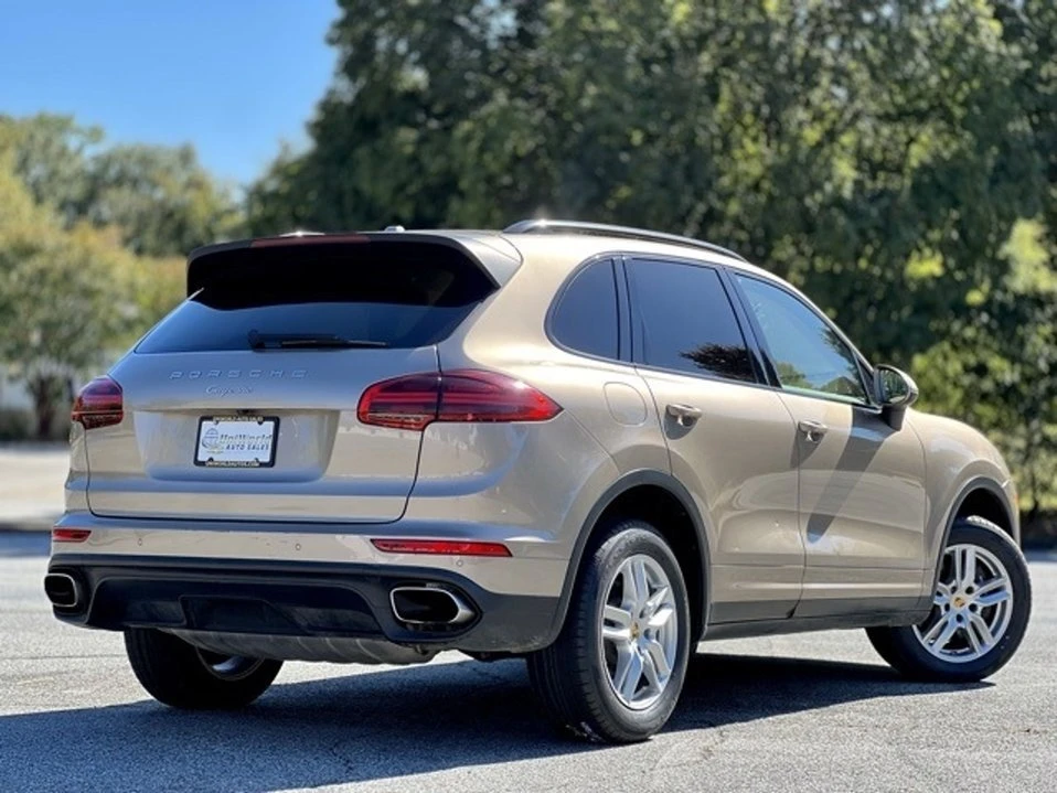 2016 Porsche 958 Cayenne - Image 6 of 19