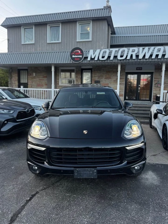 2016 Porsche 958 Cayenne - Image 2 of 19