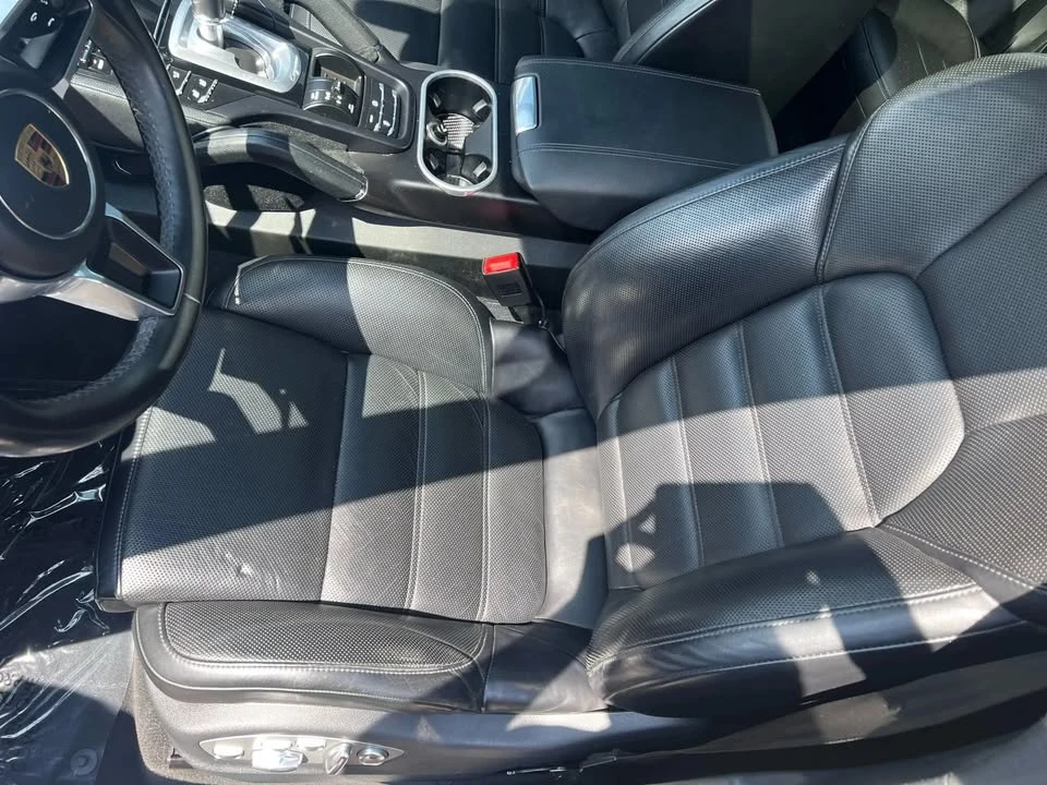2016 Porsche 958 Cayenne - Image 9 of 19