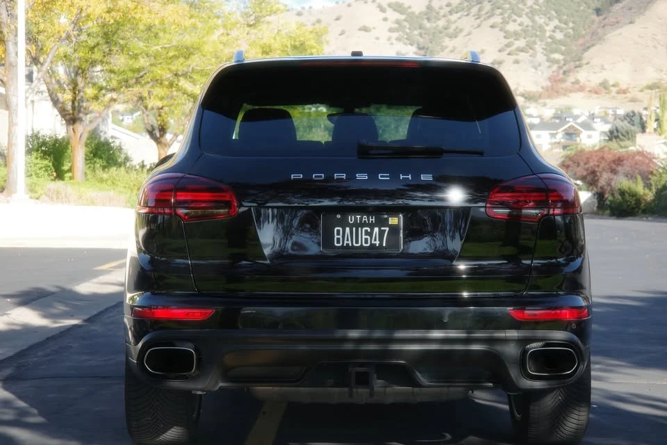2016 Porsche 958 Cayenne - Image 7 of 19