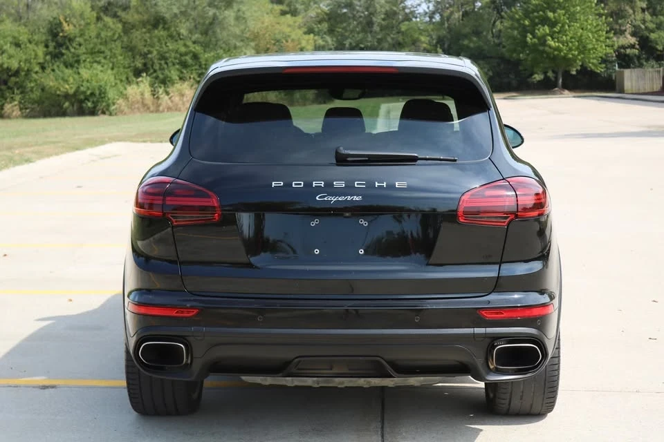 2016 Porsche 958 Cayenne - Image 4 of 20
