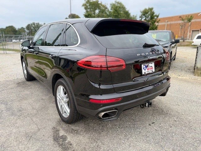 2016 Porsche 958 Cayenne - Image 3 of 19