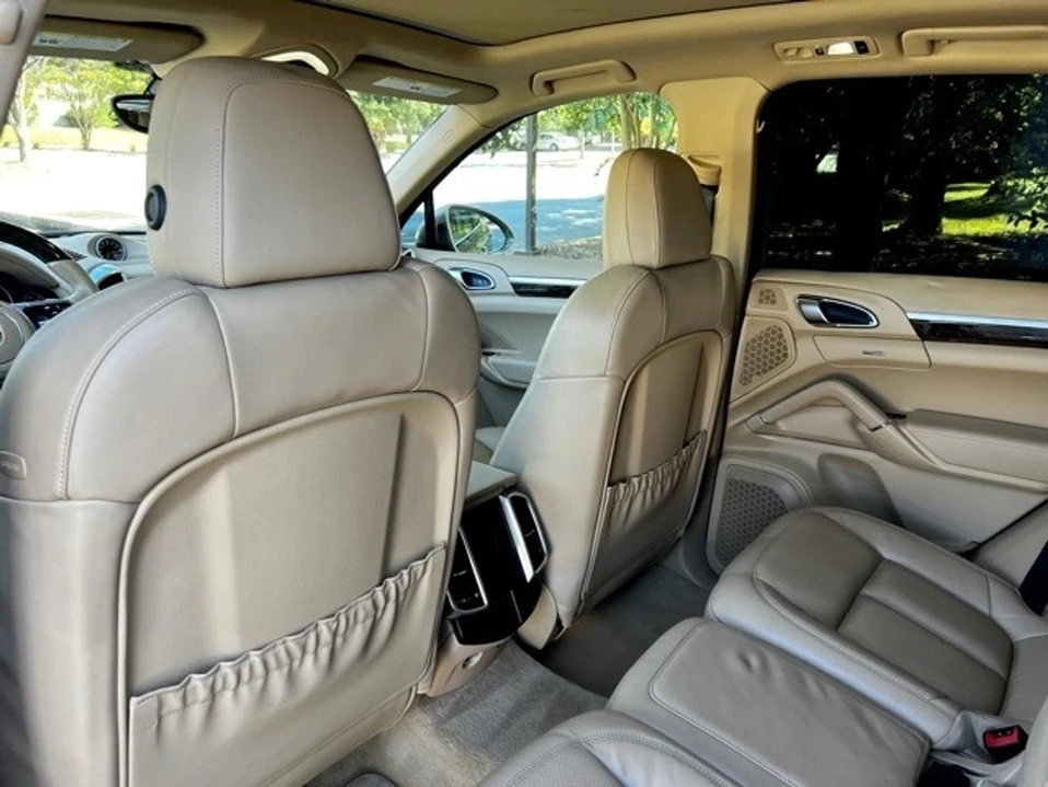 2016 Porsche 958 Cayenne - Image 19 of 19
