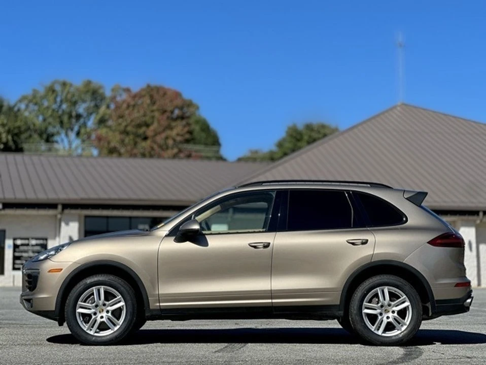 2016 Porsche 958 Cayenne - Image 11 of 19