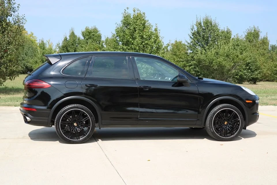 2016 Porsche 958 Cayenne - Image 6 of 20