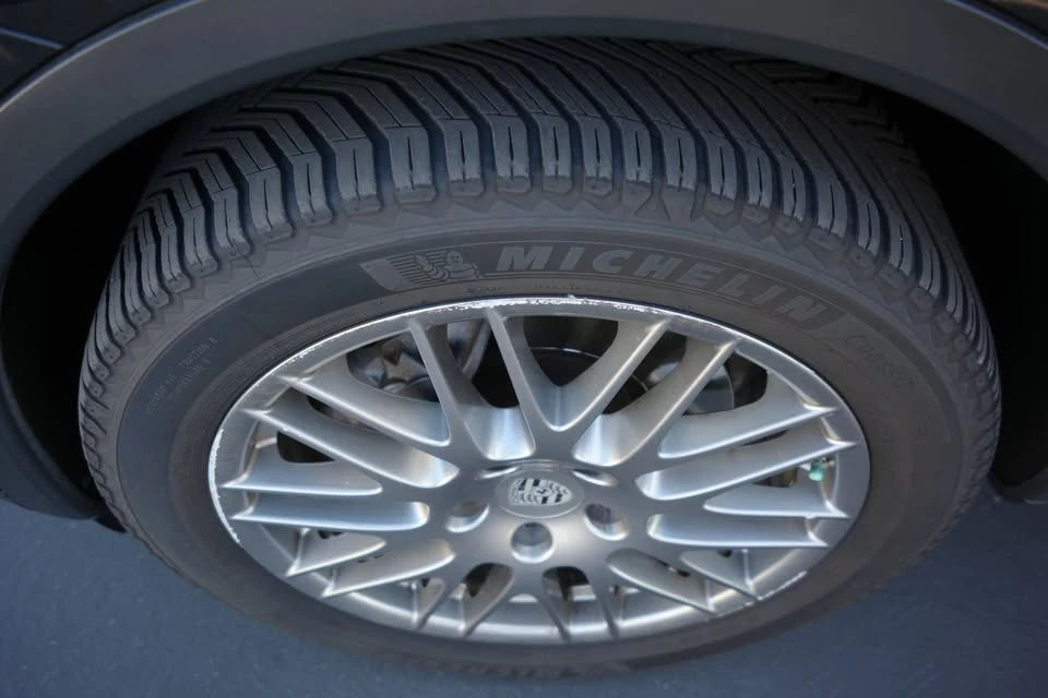 2016 Porsche 958 Cayenne - Image 10 of 19