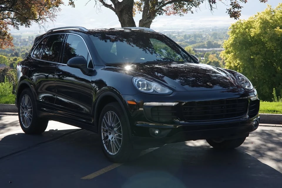 2016 Porsche 958 Cayenne - Image 2 of 19