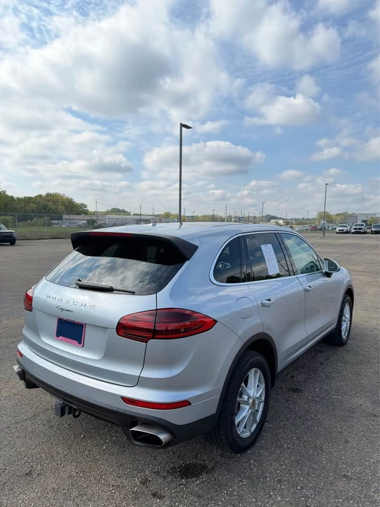 2016 Porsche 958 Cayenne - Image 6 of 15