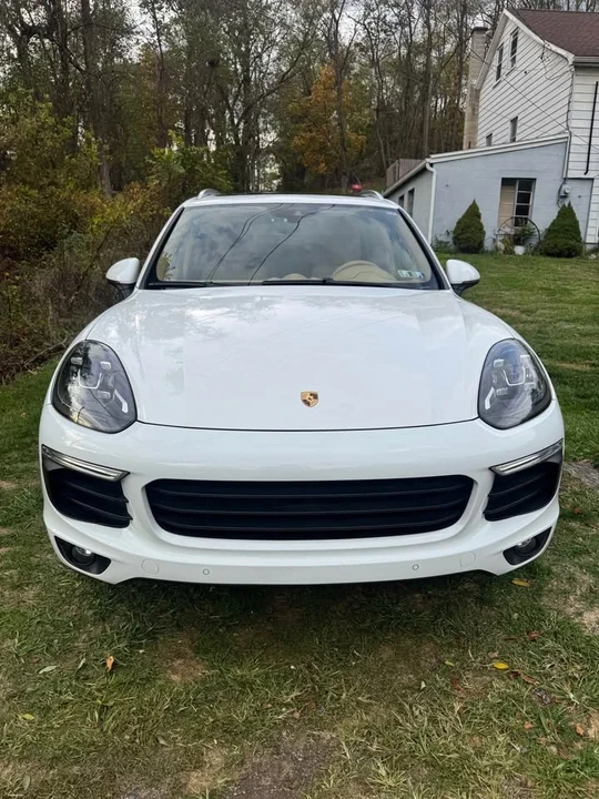 2016 Porsche 958 Cayenne - Image 9 of 10