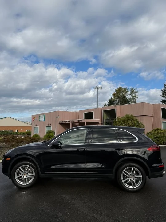 2016 Porsche 958 Cayenne - Image 11 of 16