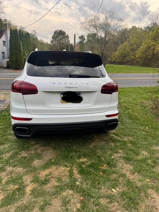 2016 Porsche 958 Cayenne - Image 5 of 10