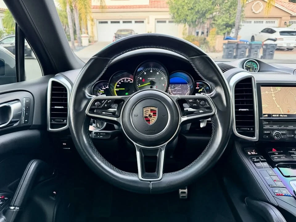 2016 Porsche 958 Cayenne - Image 17 of 20